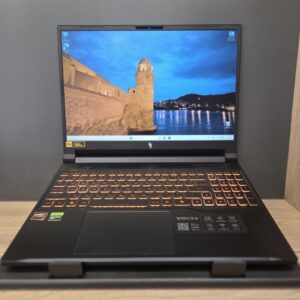 Лаптоп Acer Nitro V16 ANV16-61